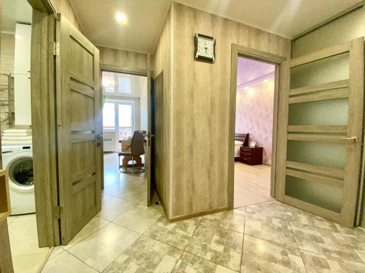 Apartpoltava Простора Однокімнатна Квартира В Новобудові, Корпусний Парк Exteriér fotografie